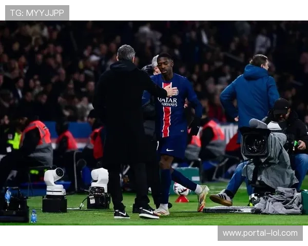 巴黎赛季双杀里昂，维蒂尼亚6次助攻领跑法甲